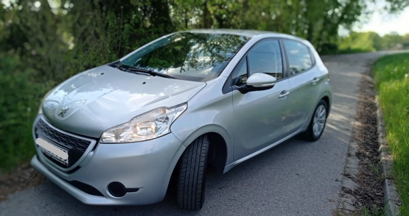 Peugeot 208 cena 24200 przebieg: 131709, rok produkcji 2014 z Bielawa małe 704